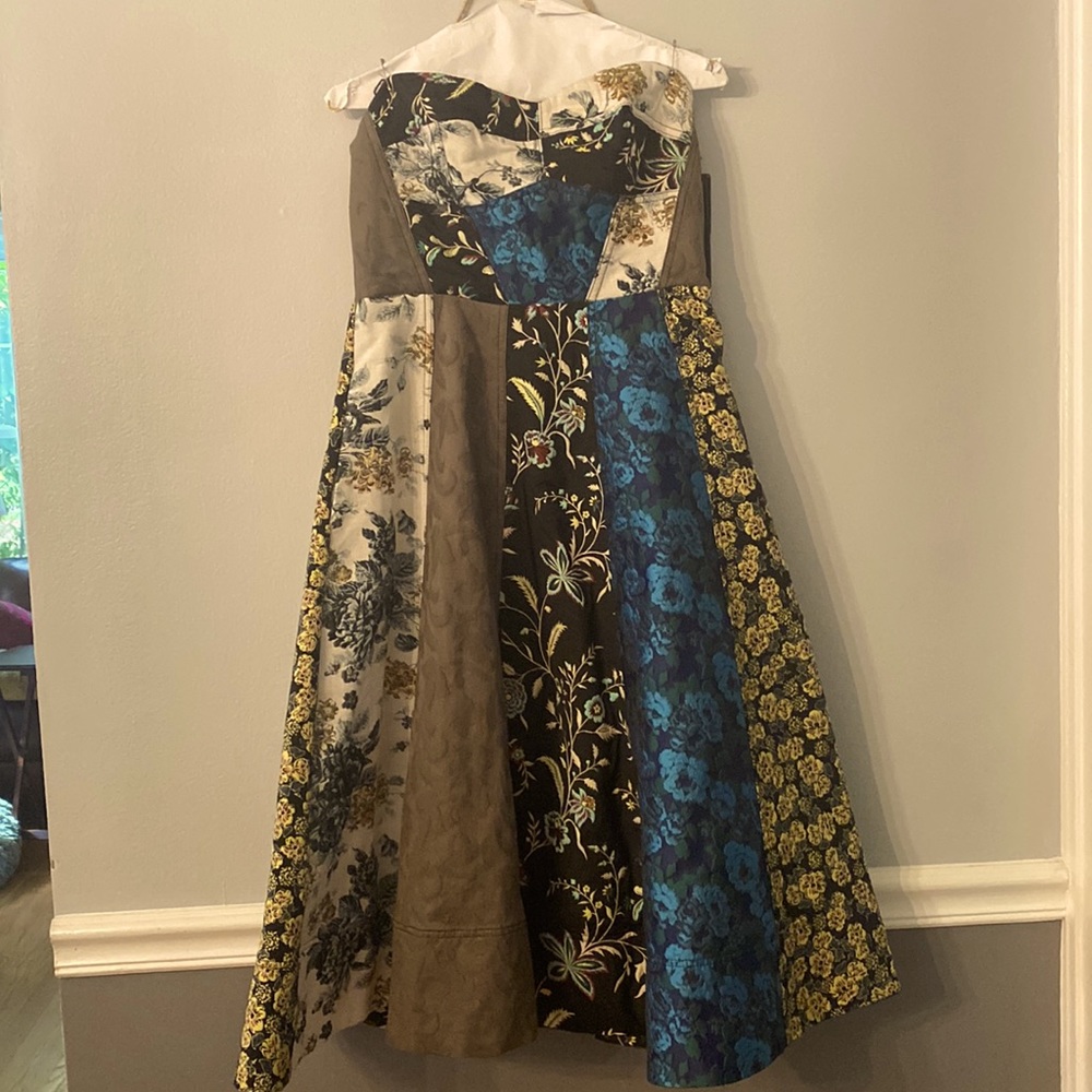 Gorgeous Anthropologie strapless dress sz 10, fits 12 as well